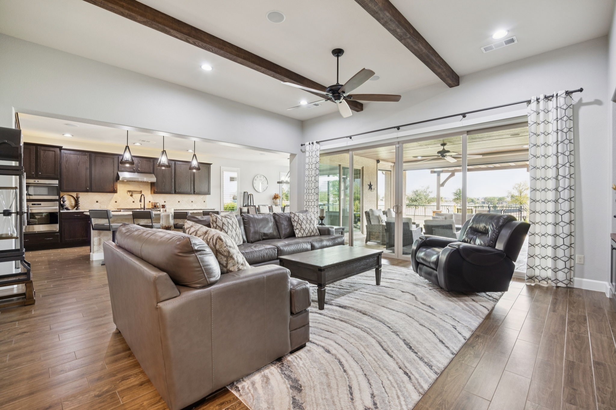12225 Grosbeak Drive