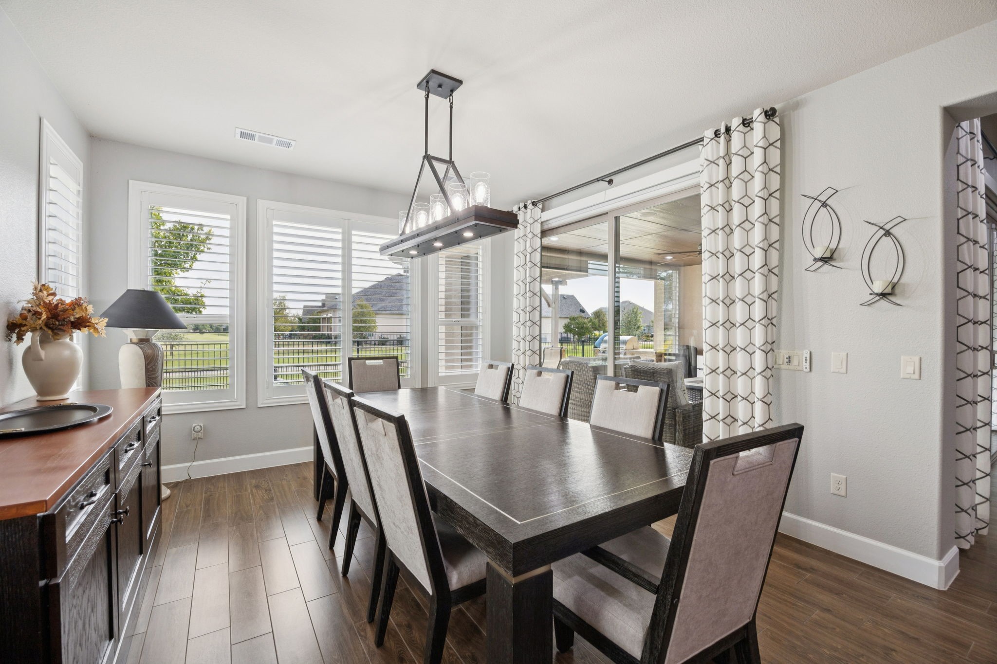 12225 Grosbeak Drive