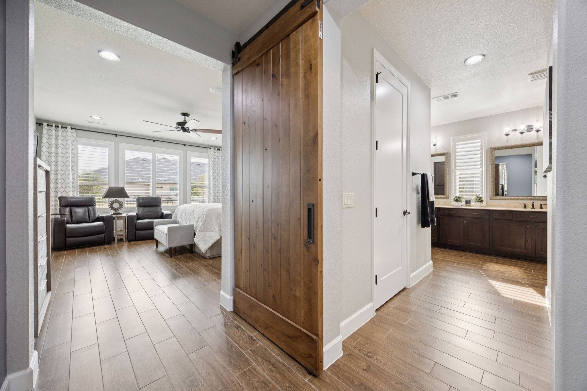 12225 Grosbeak Drive