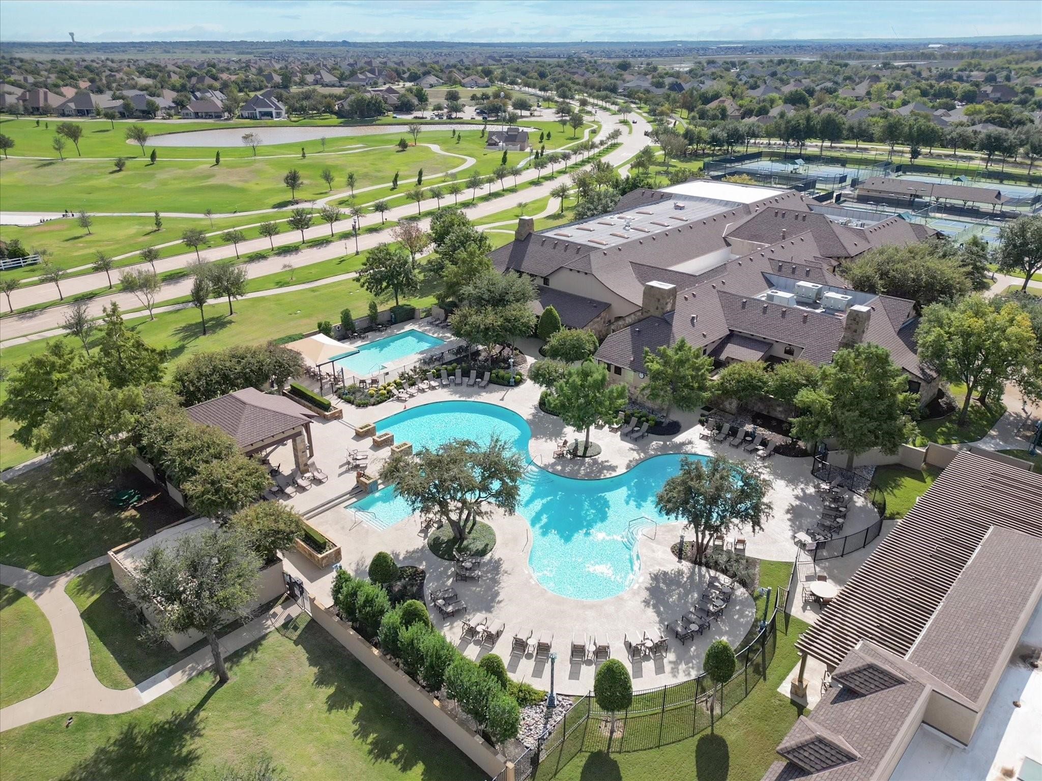12225 Grosbeak Drive