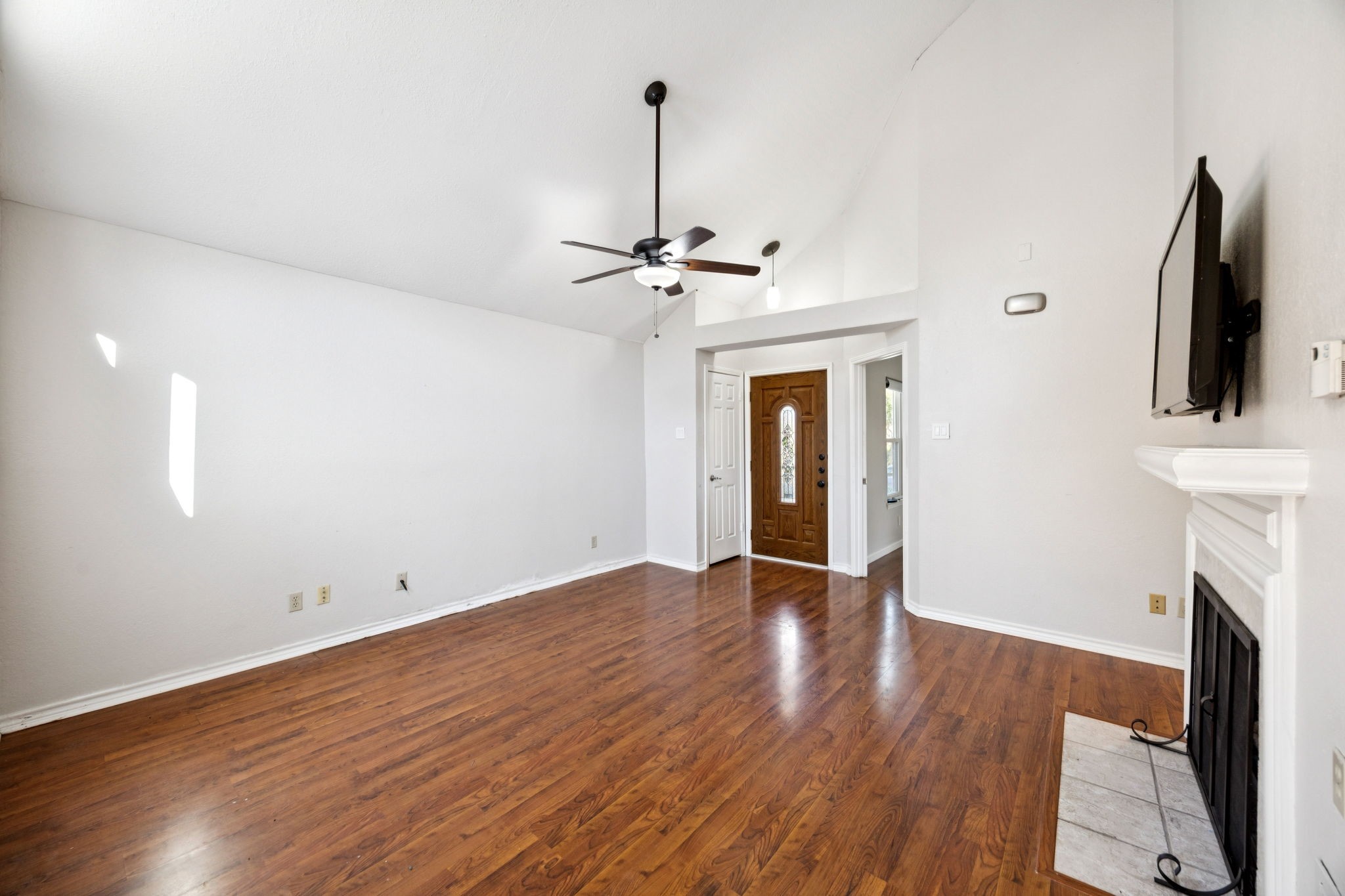 18111 Whispering Gables Lane