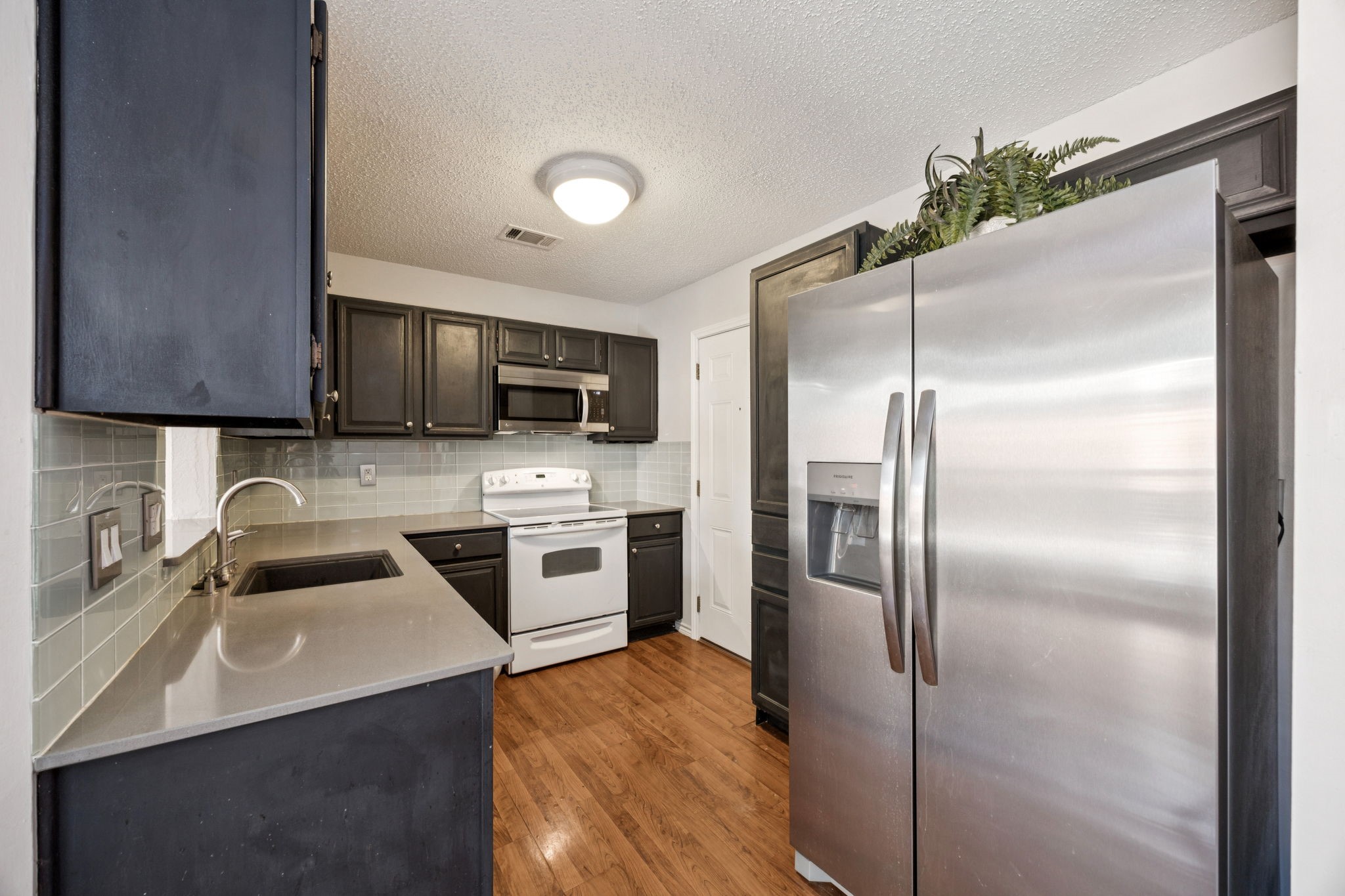 18111 Whispering Gables Lane