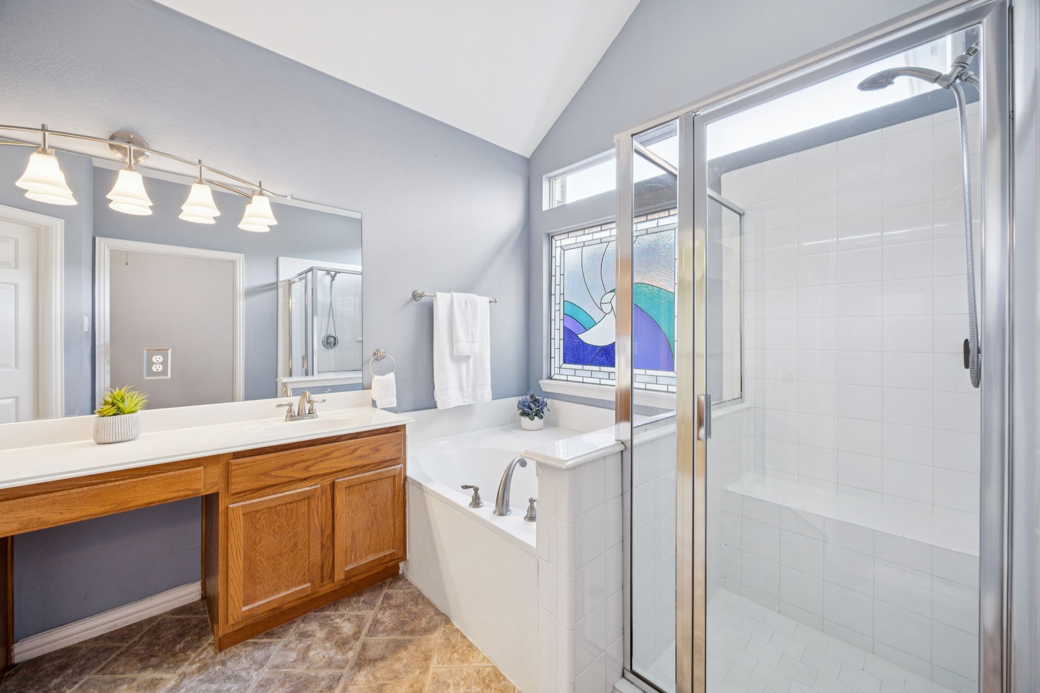 17707 Knollmeadow Lane