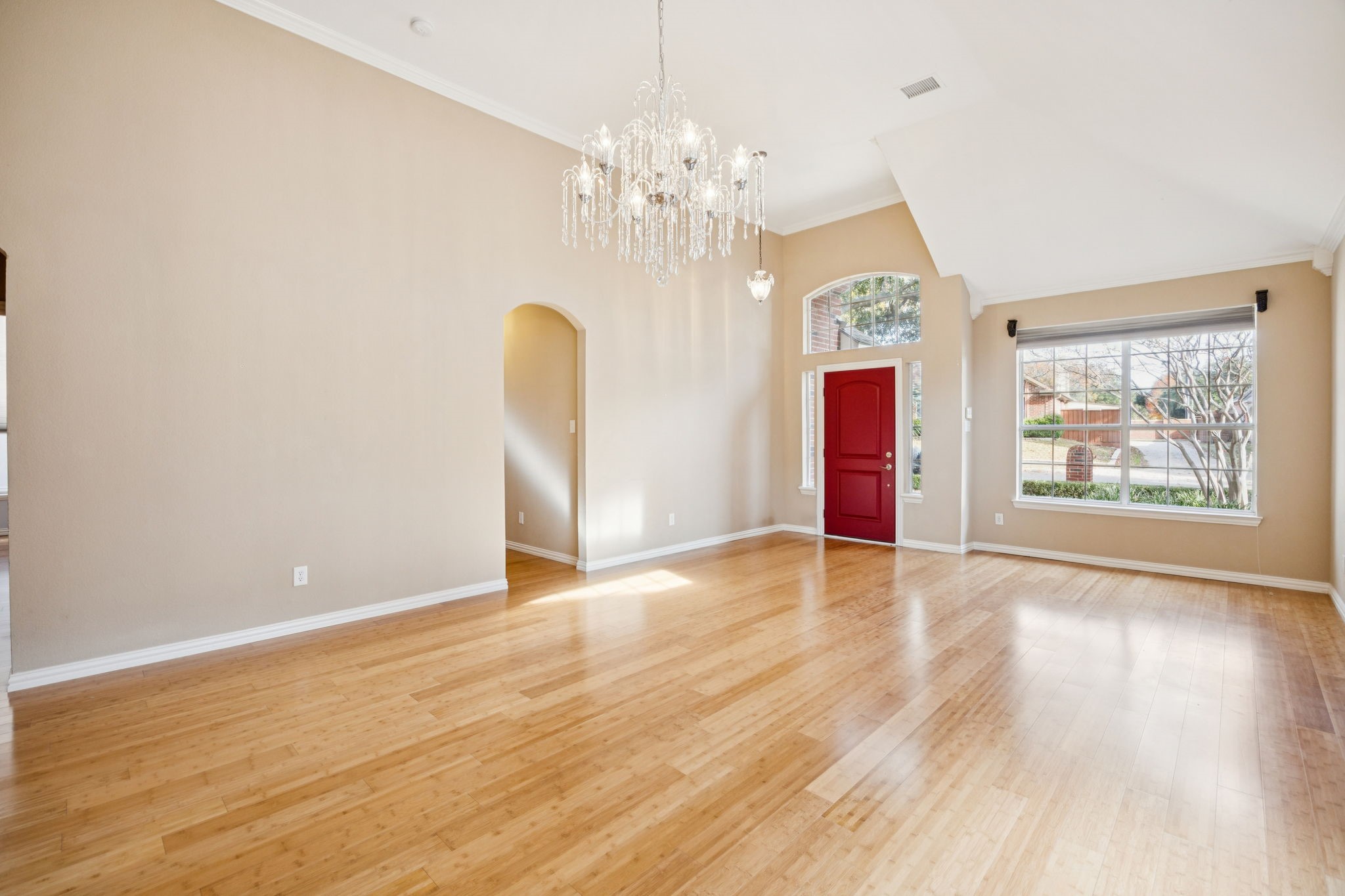 17707 Knollmeadow Lane