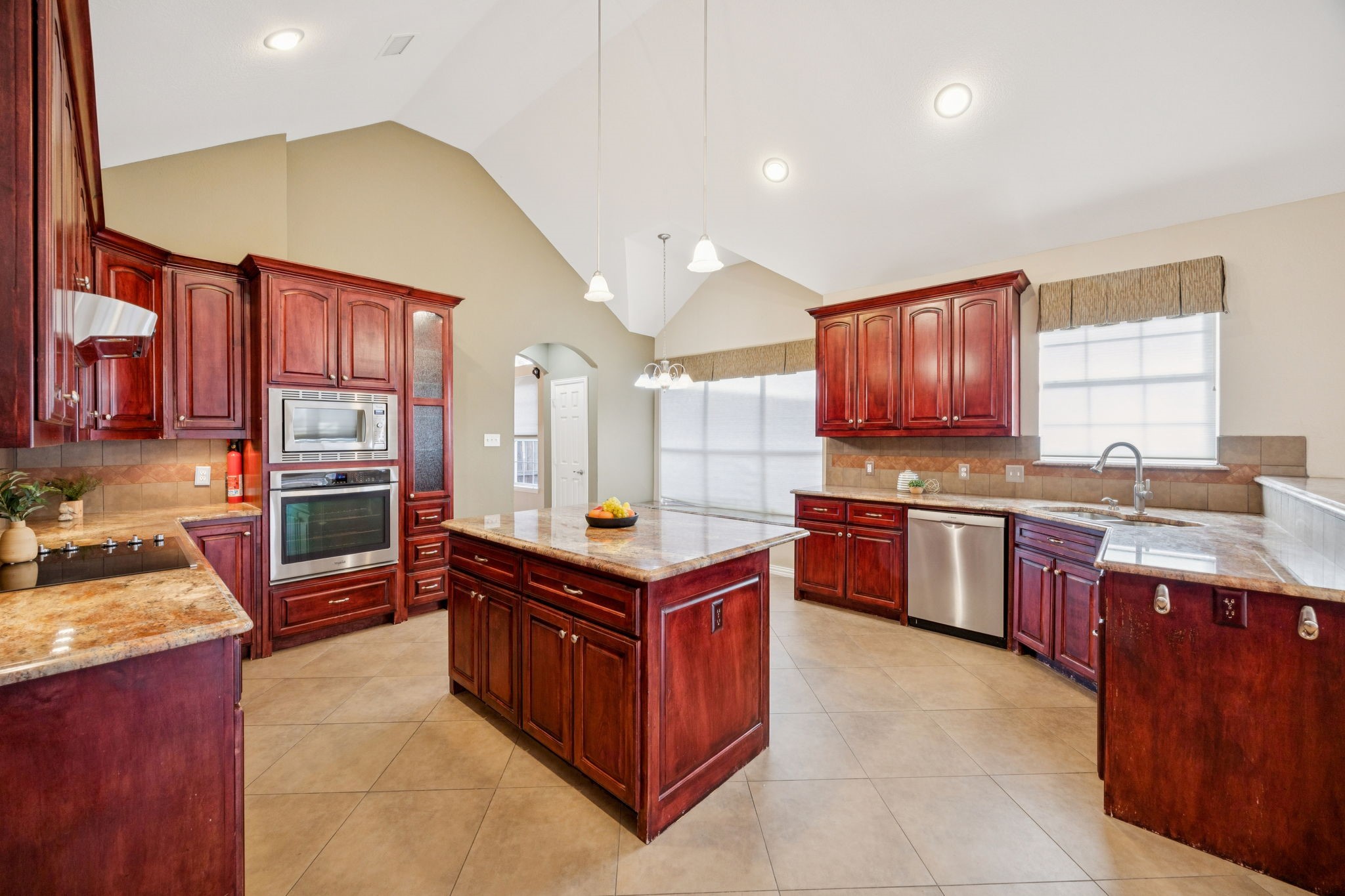 17707 Knollmeadow Lane