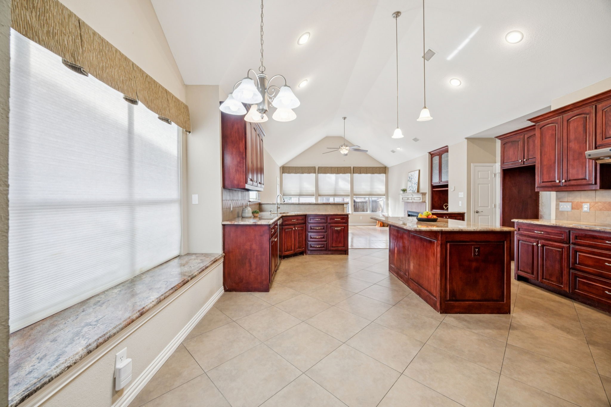 17707 Knollmeadow Lane