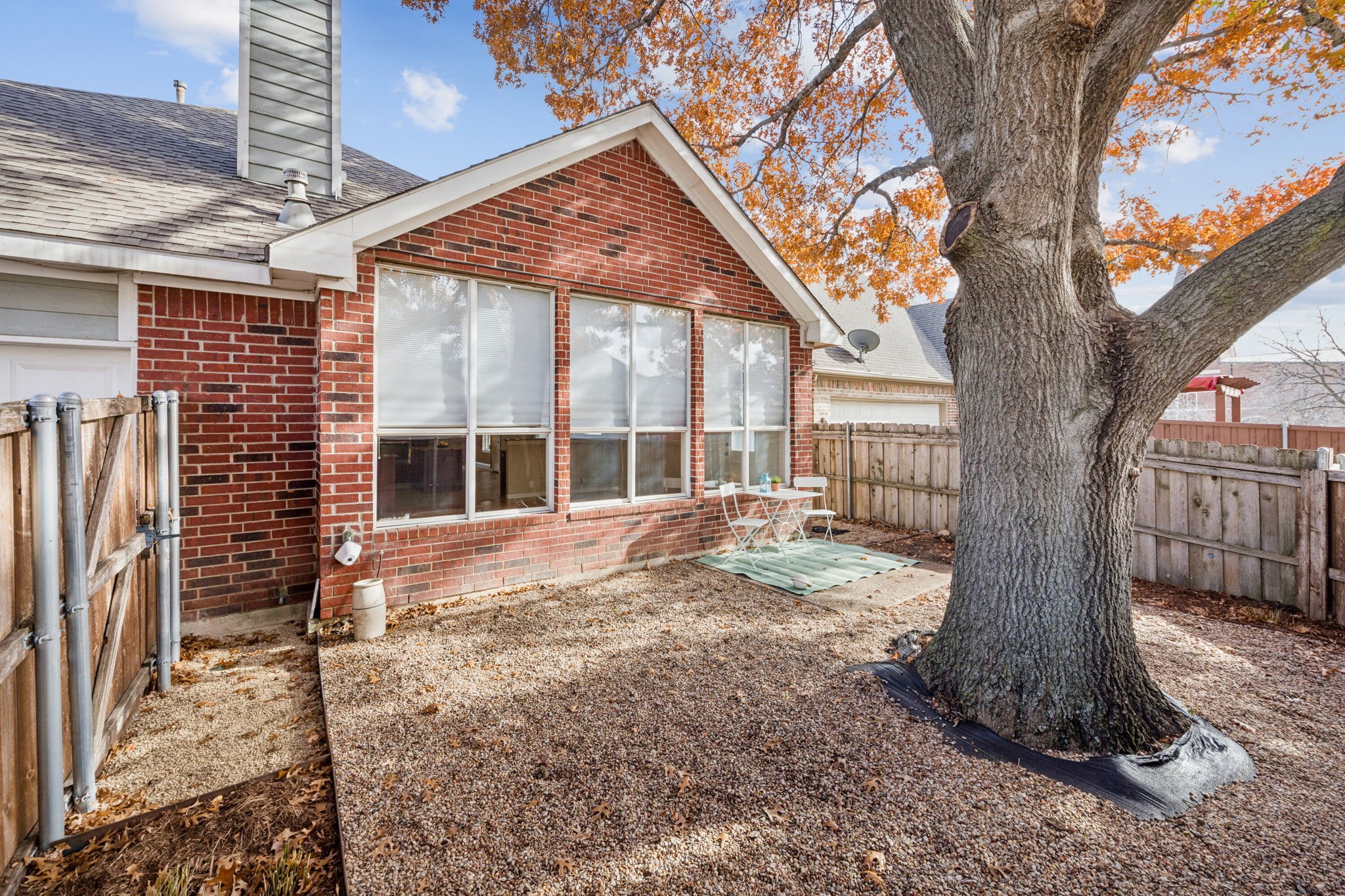17707 Knollmeadow Lane