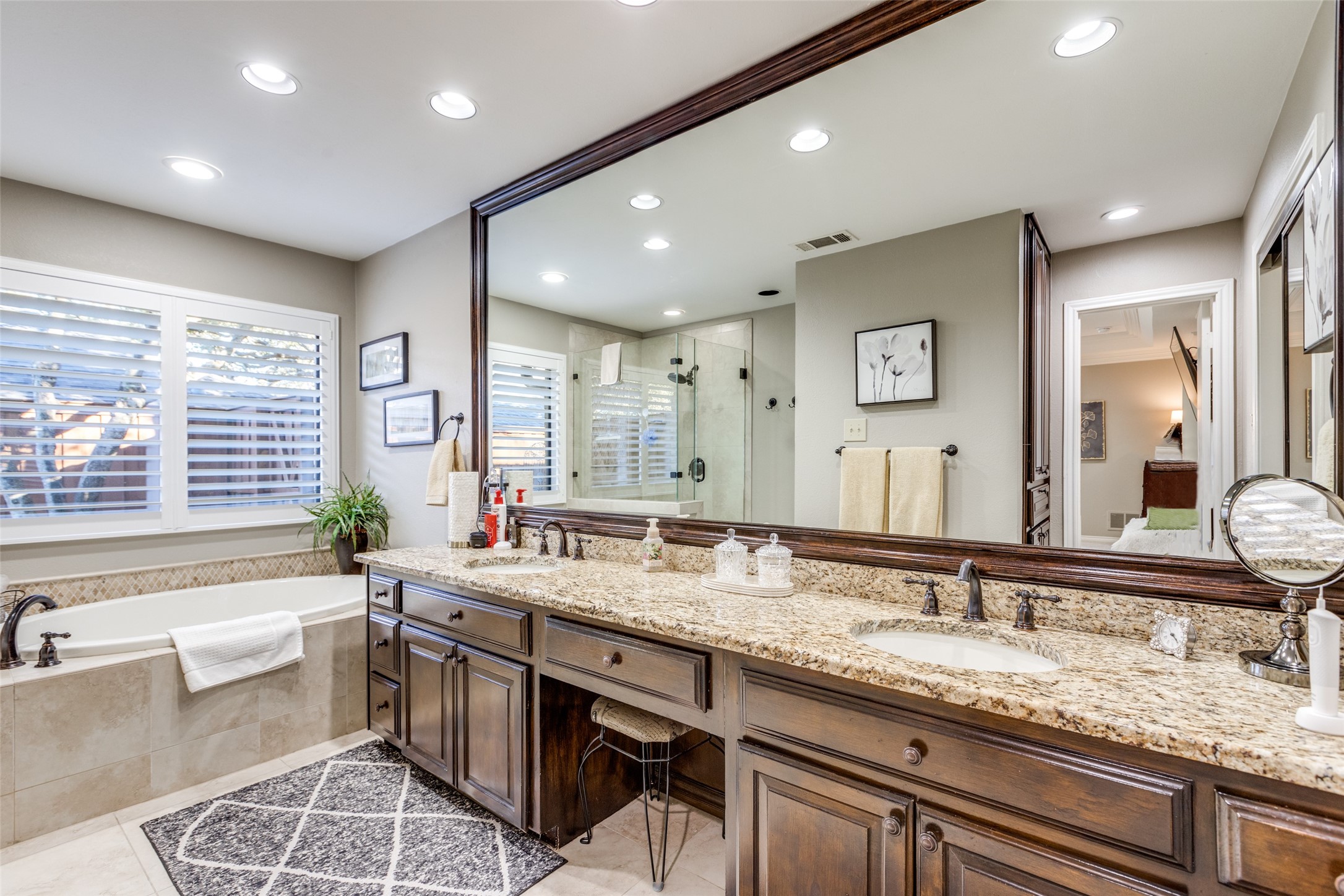 5845 Pathfinder Trail