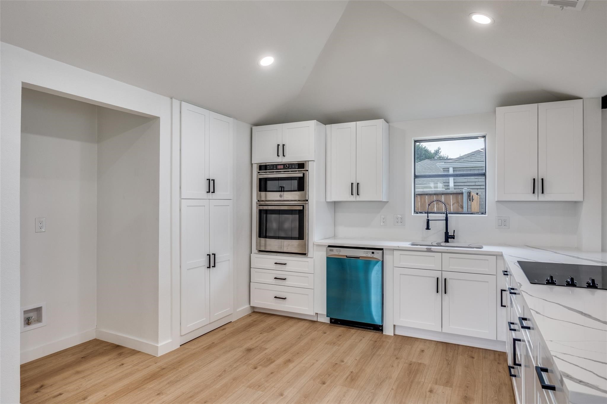 4400 Fremont Lane