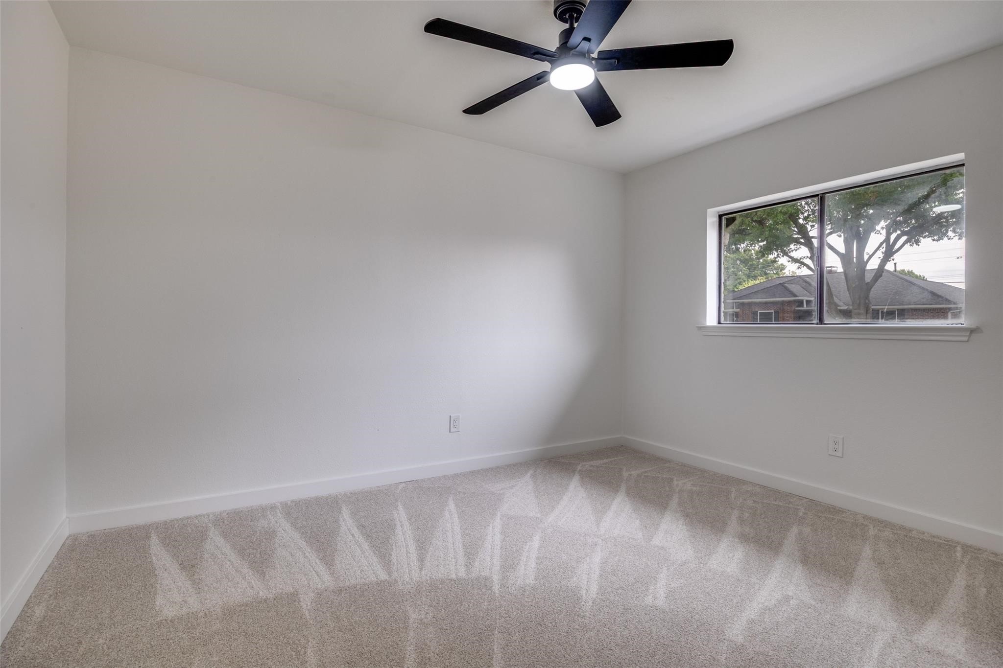 4400 Fremont Lane