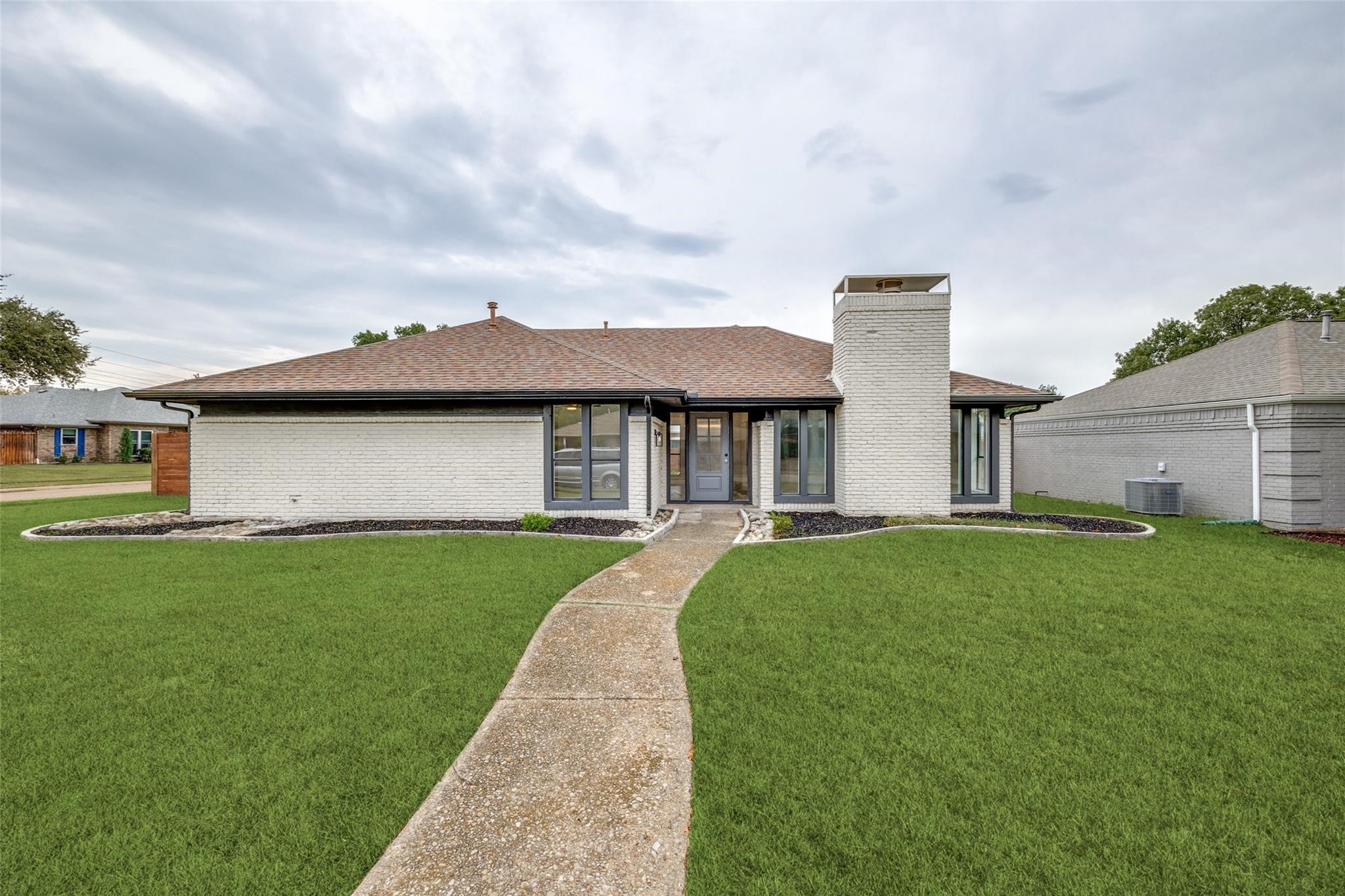 4400 Fremont Lane
