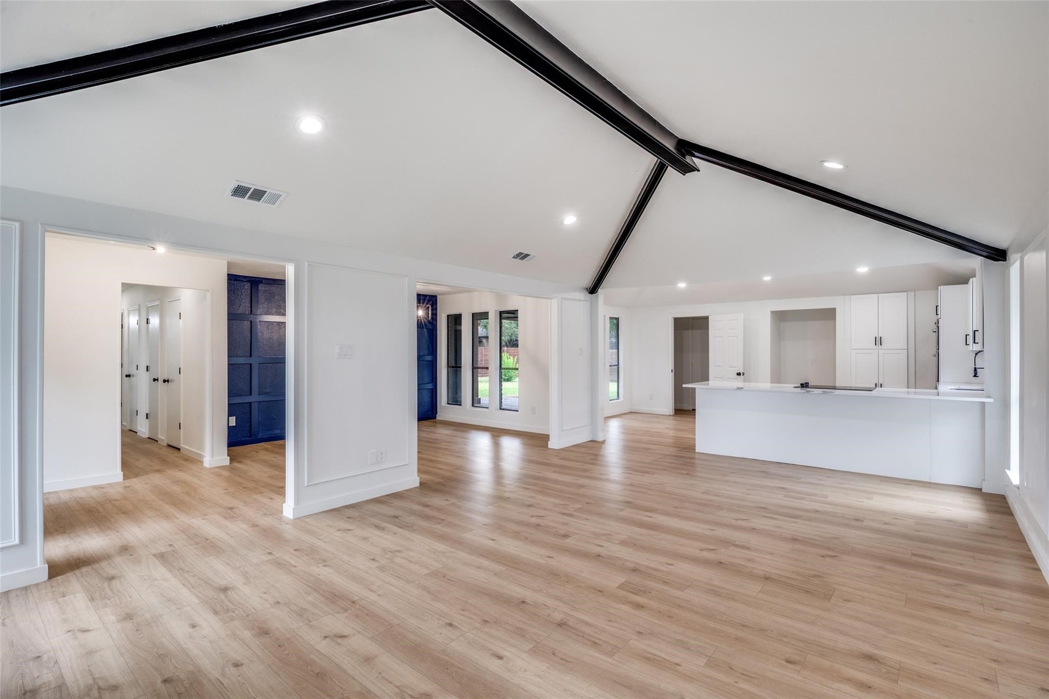4400 Fremont Lane