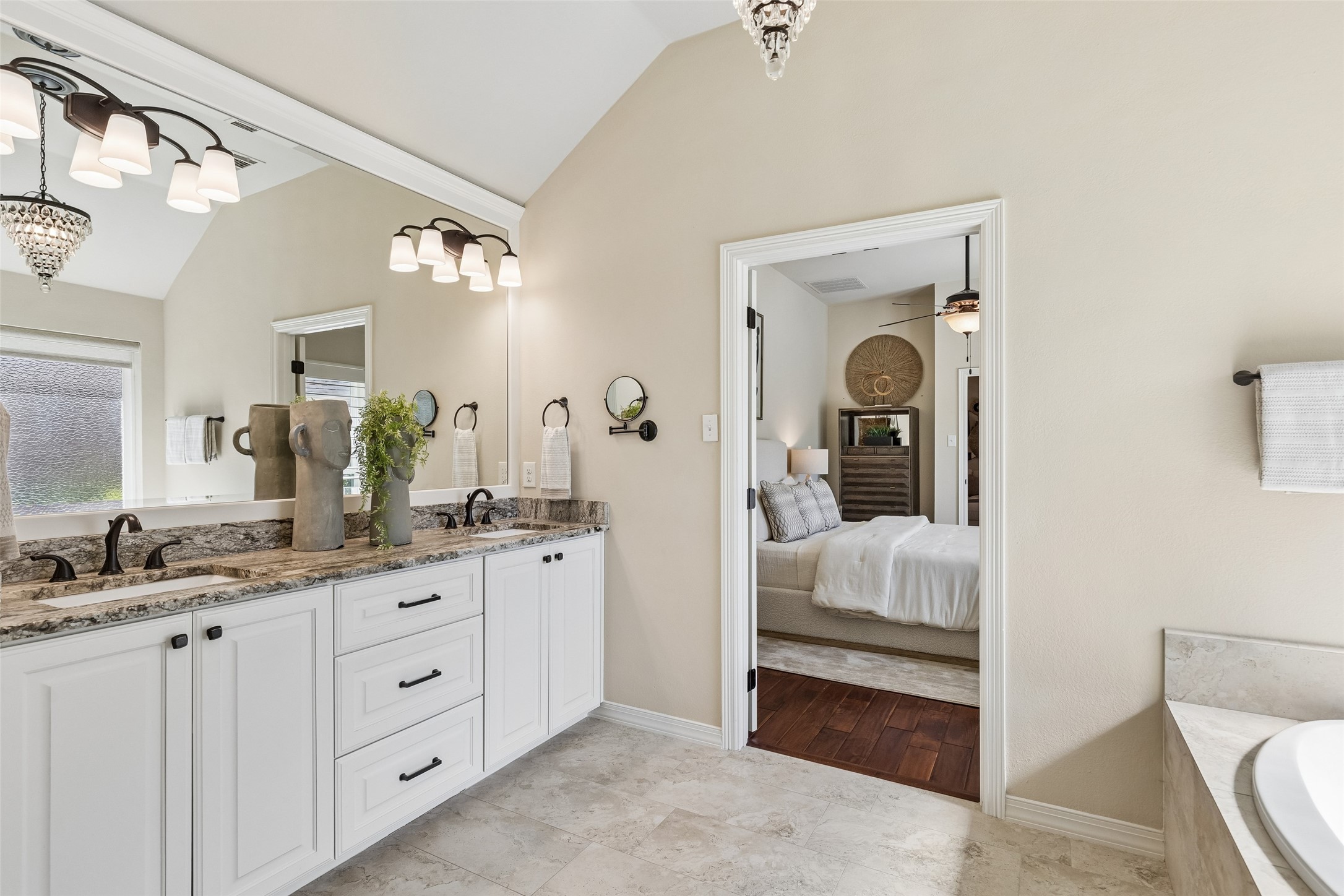 4182 Midrose Trail
