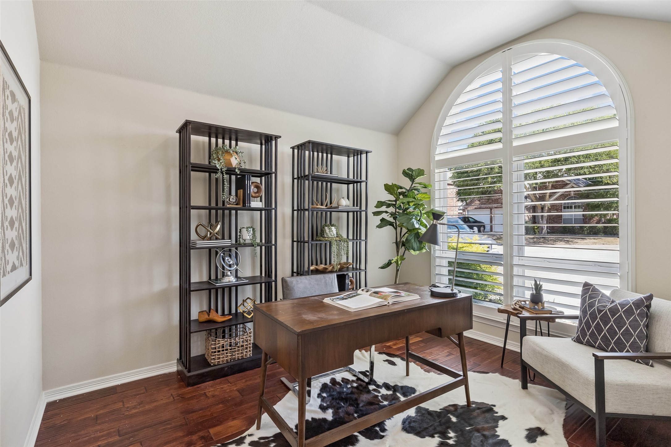 4182 Midrose Trail