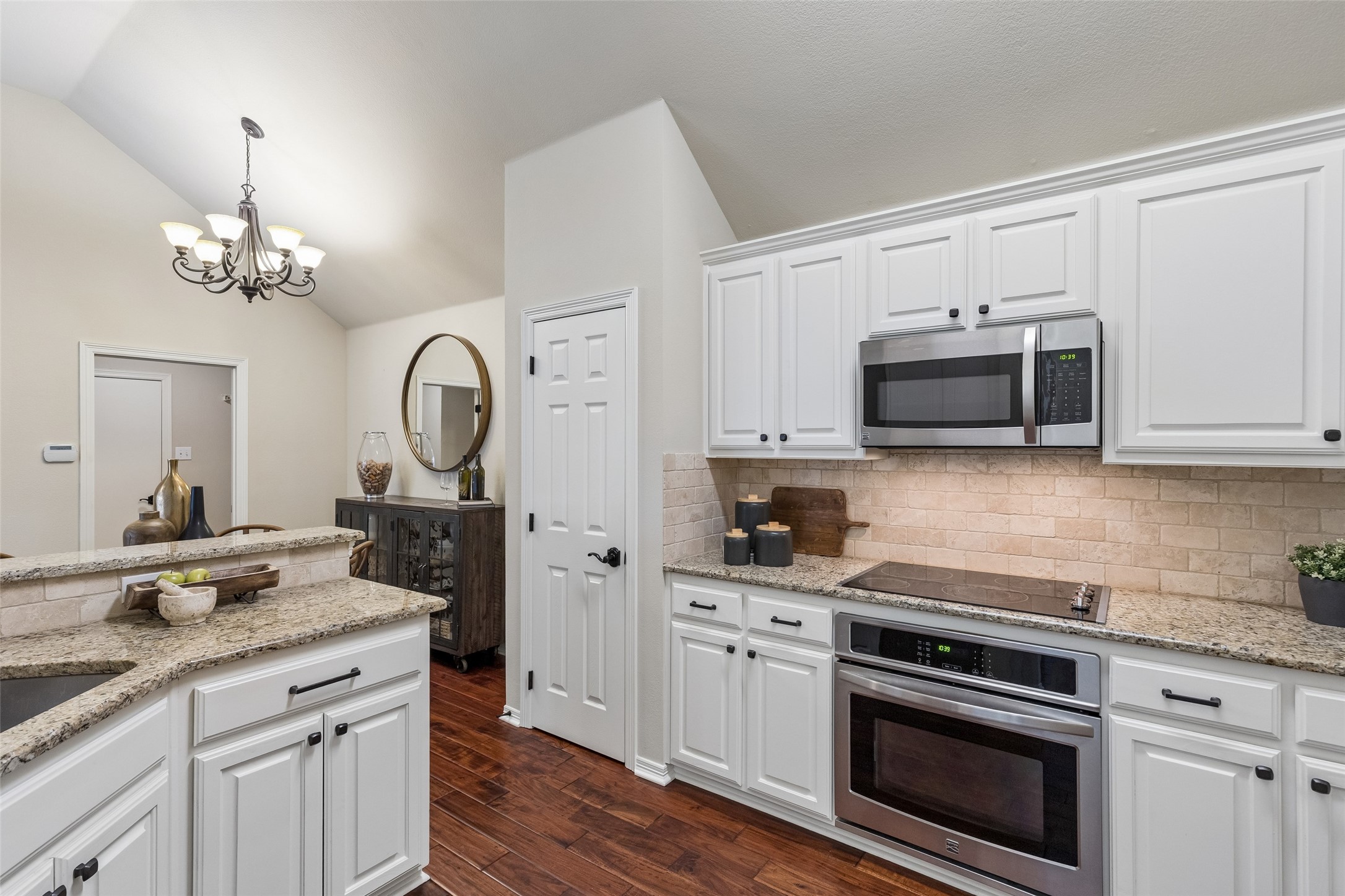 4182 Midrose Trail