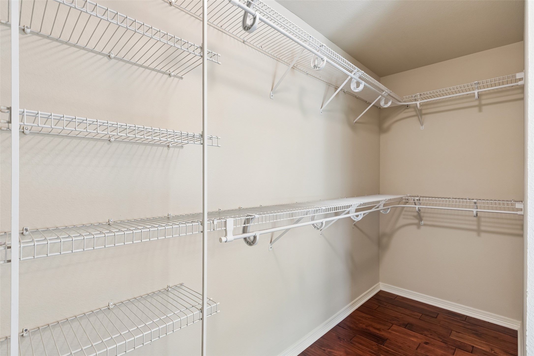 4182 Midrose Trail
