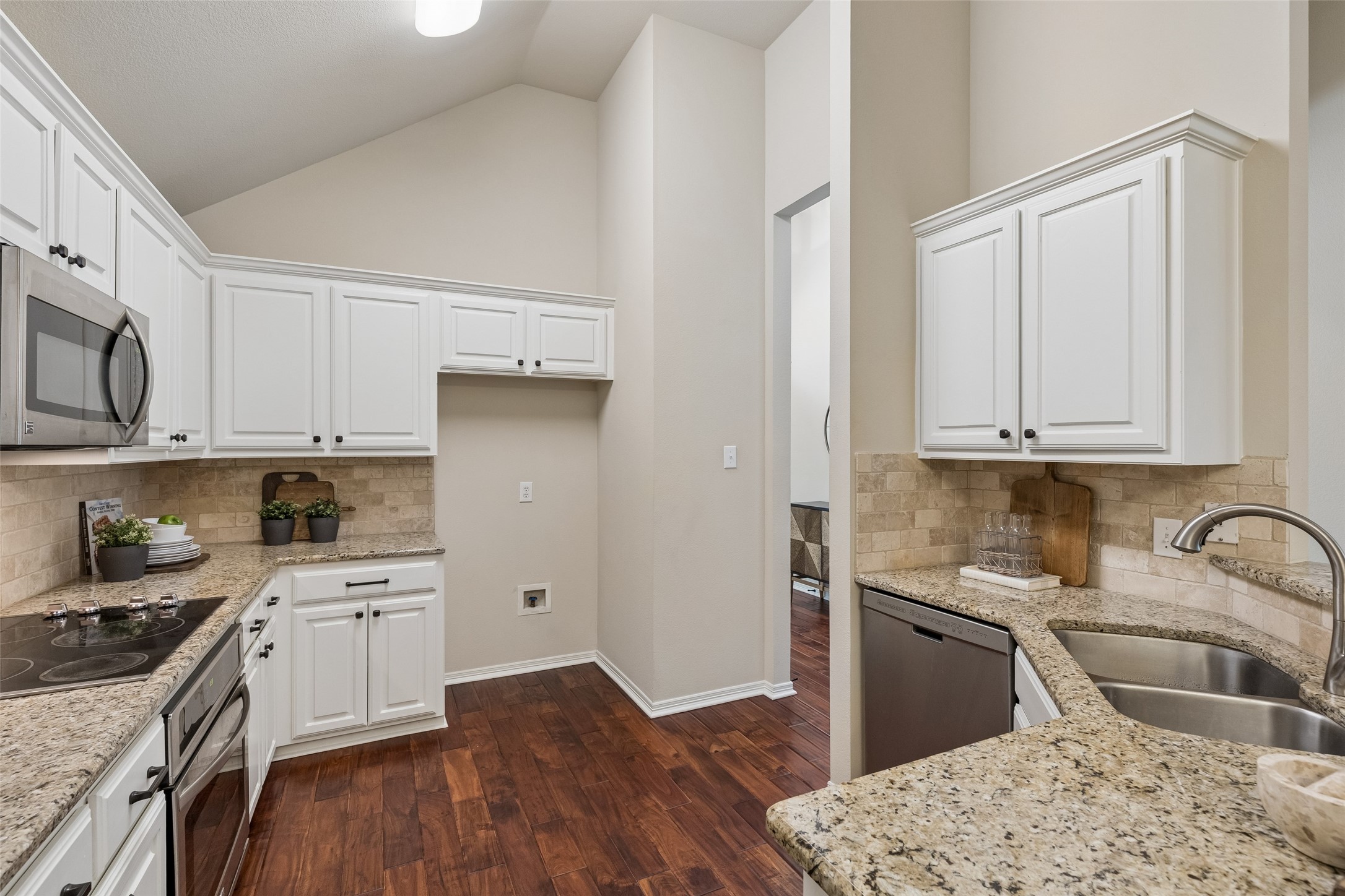 4182 Midrose Trail