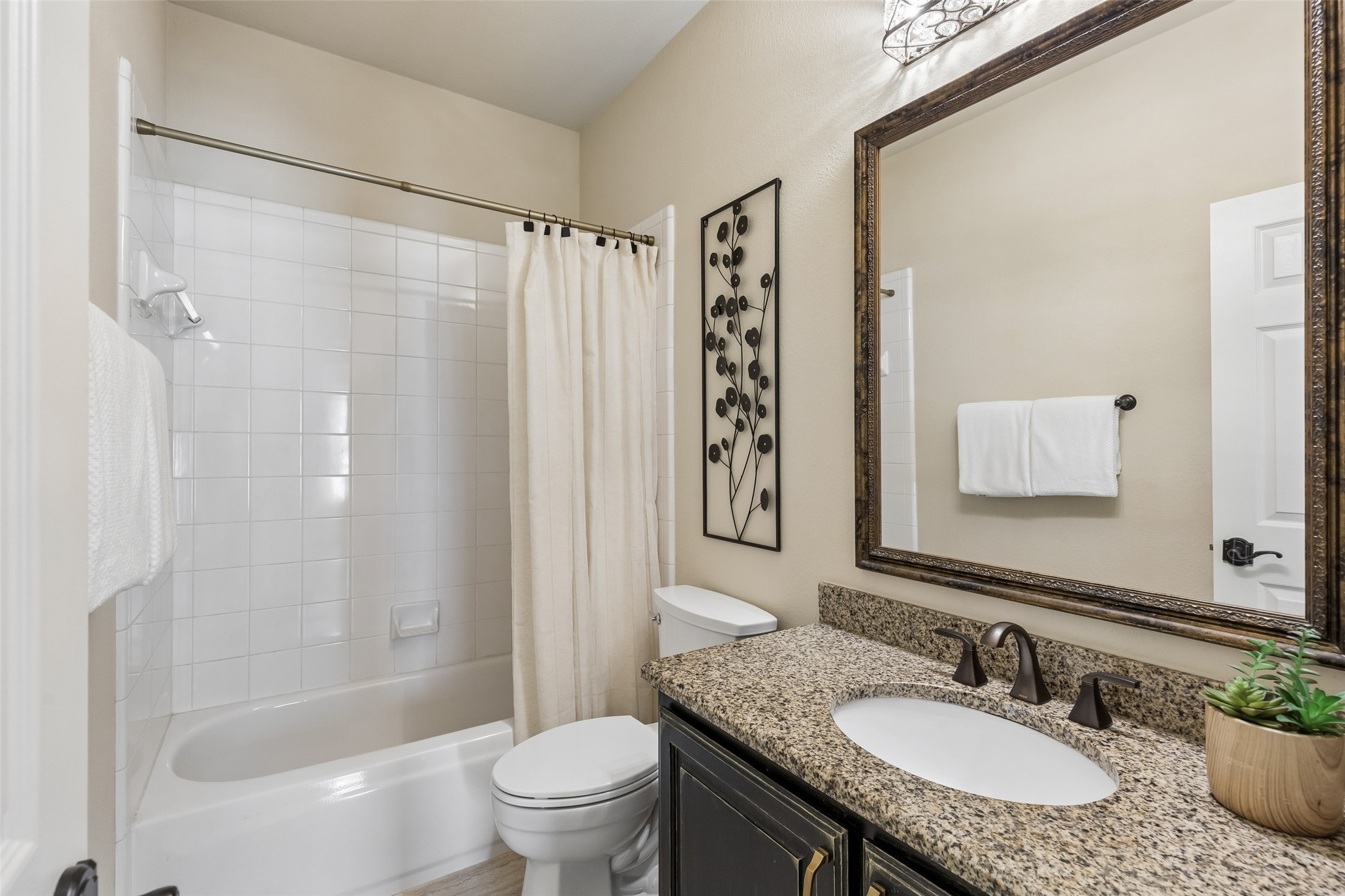 4182 Midrose Trail