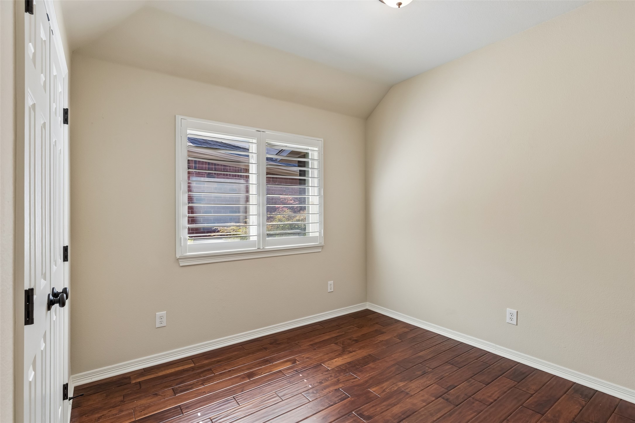 4182 Midrose Trail