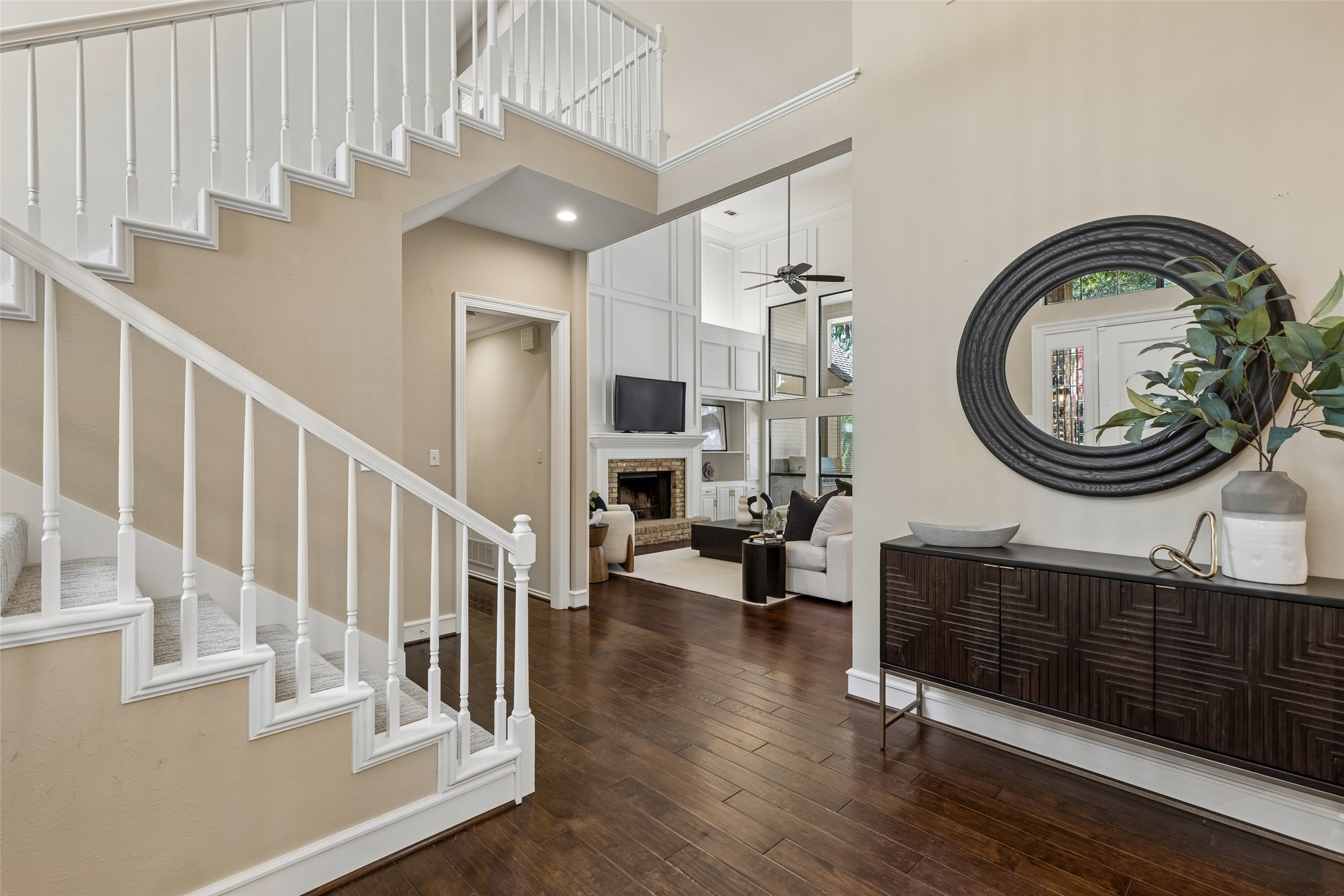 4315 Shadow Glen Drive