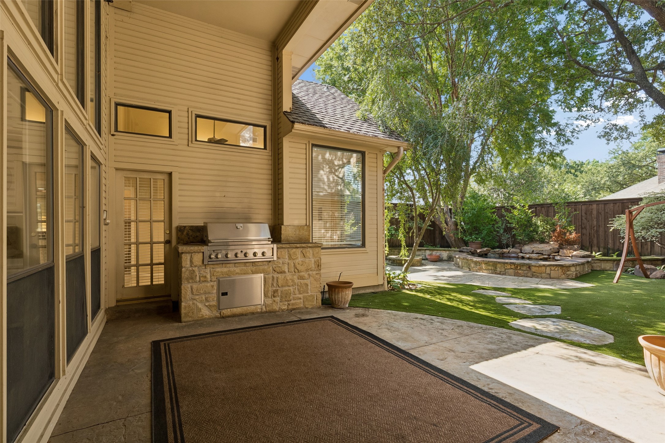 4315 Shadow Glen Drive
