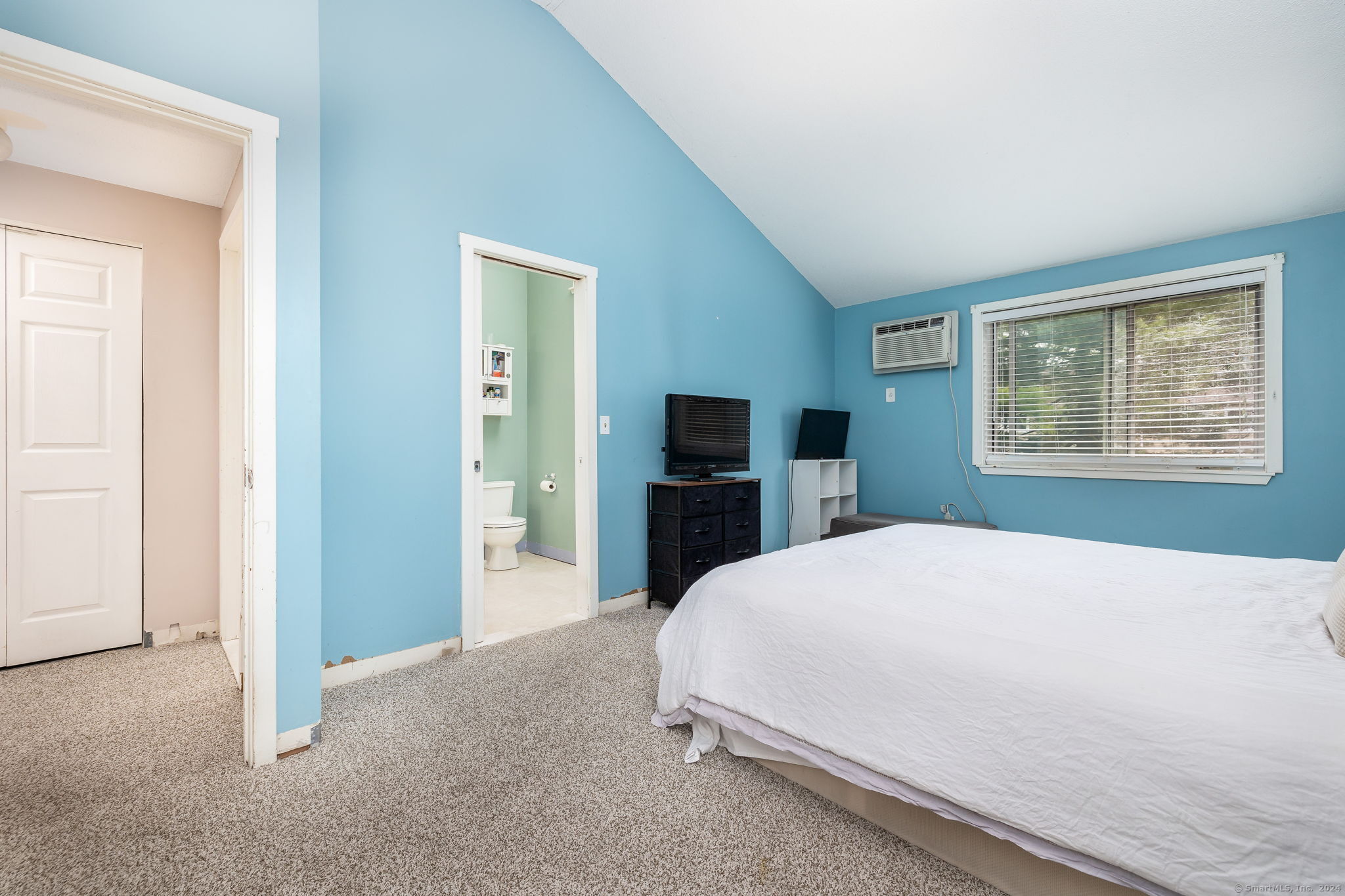 60 Old Town Road 173