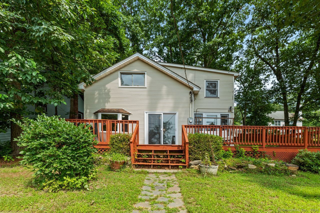 1 Cedar Street