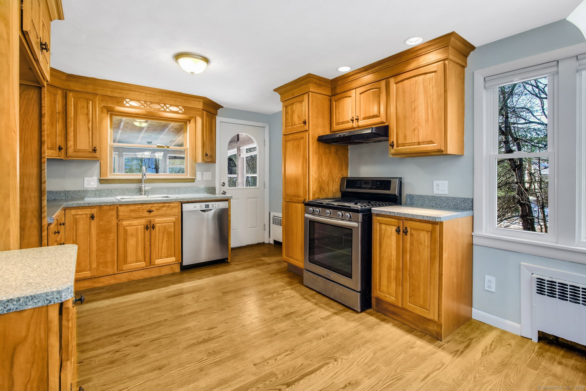 247 Abbe Road