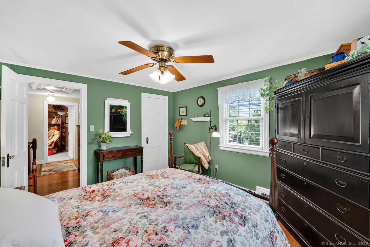 326 Ridgewood Road