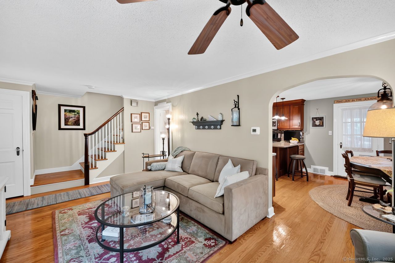 326 Ridgewood Road