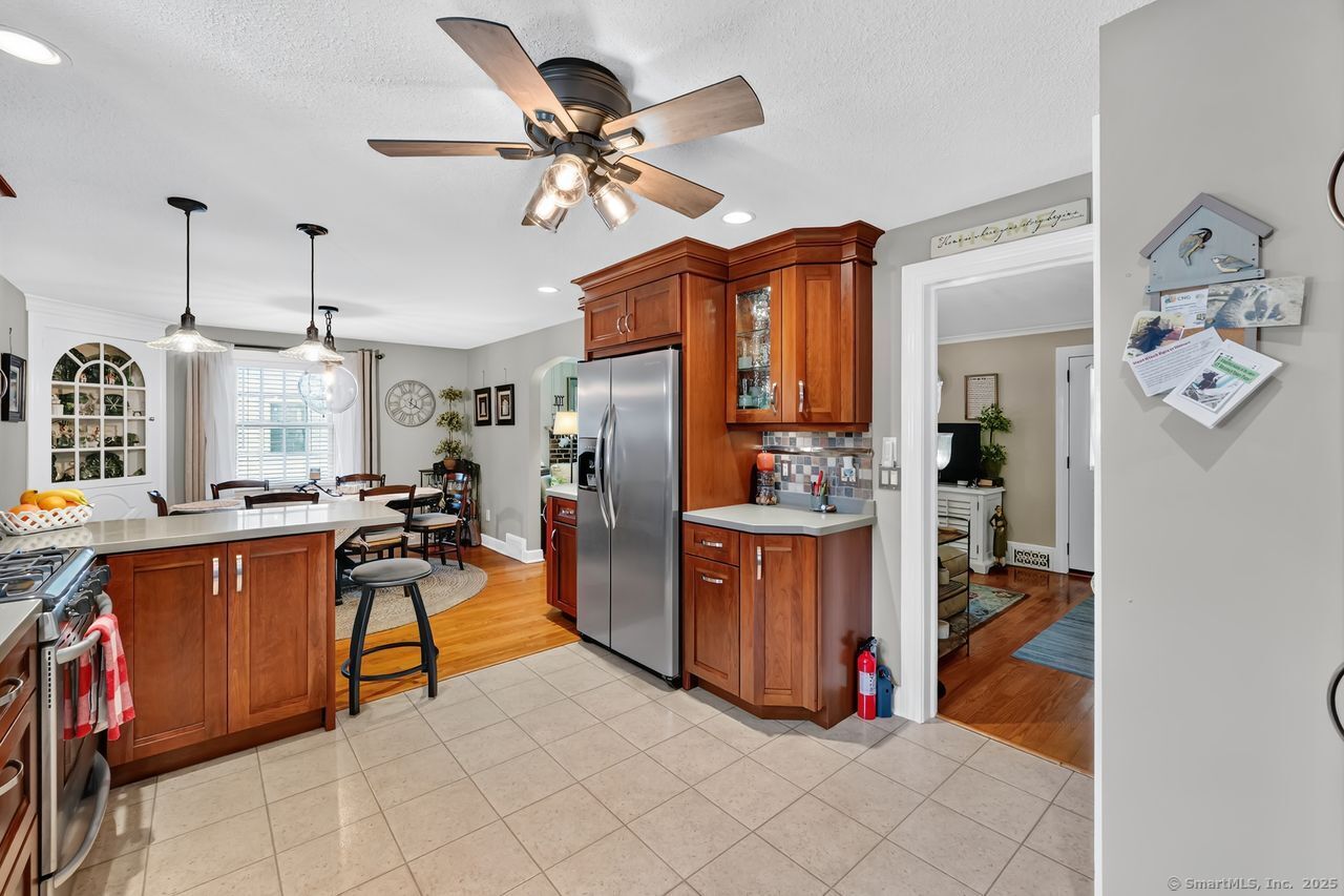 326 Ridgewood Road