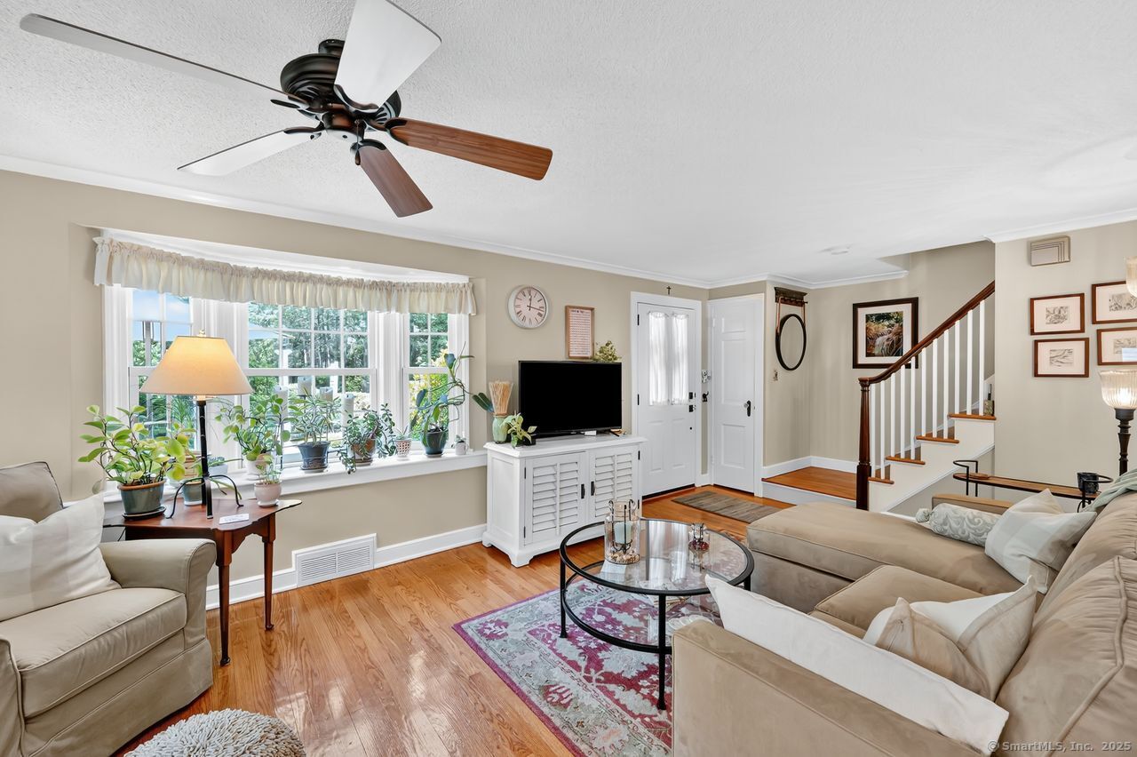326 Ridgewood Road