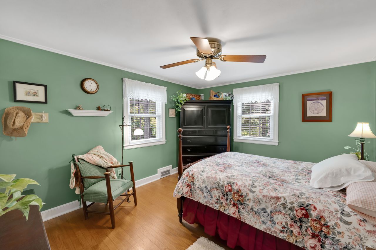 326 Ridgewood Road