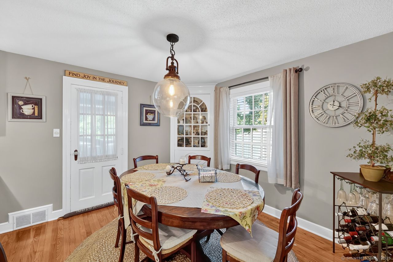 326 Ridgewood Road