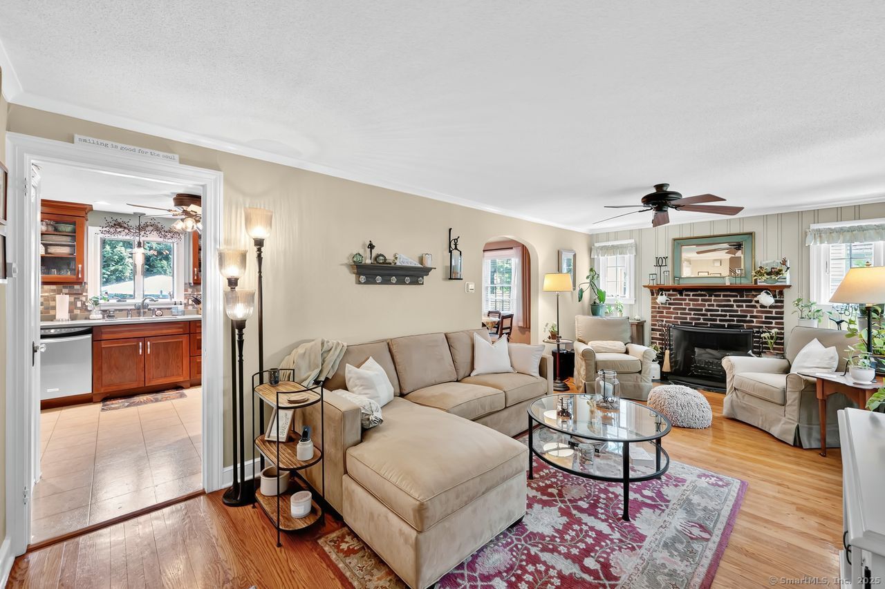 326 Ridgewood Road