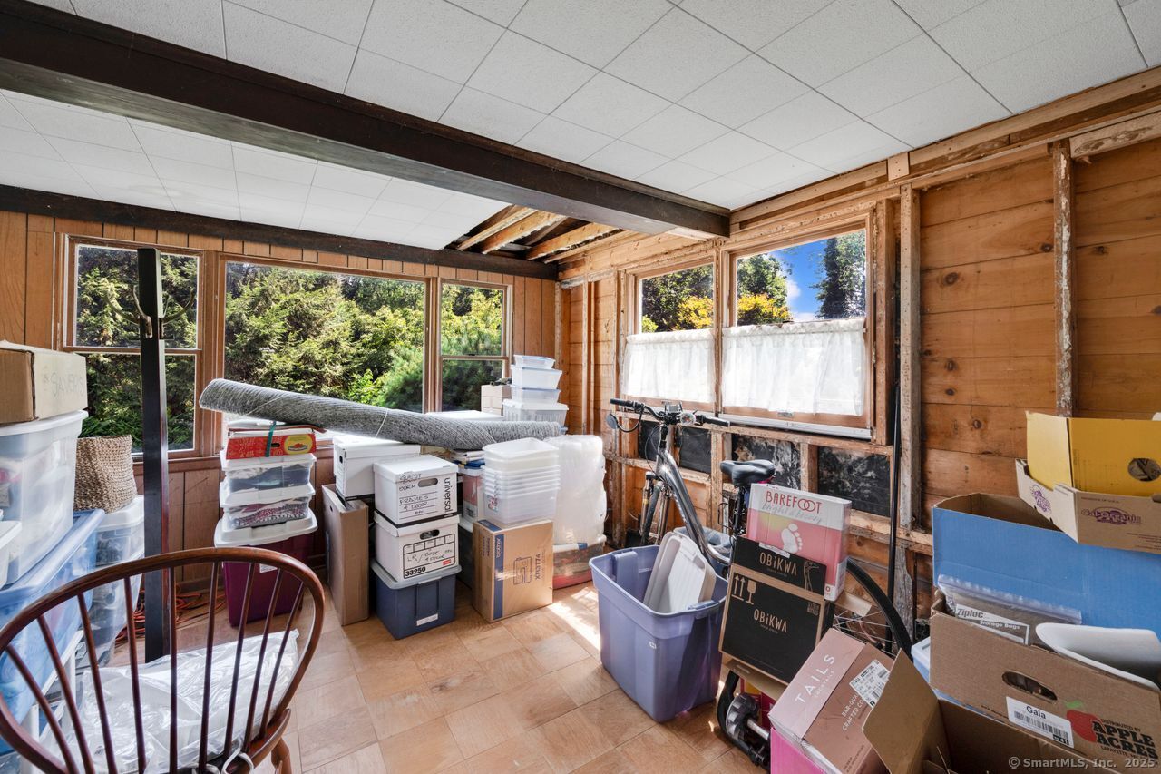 326 Ridgewood Road