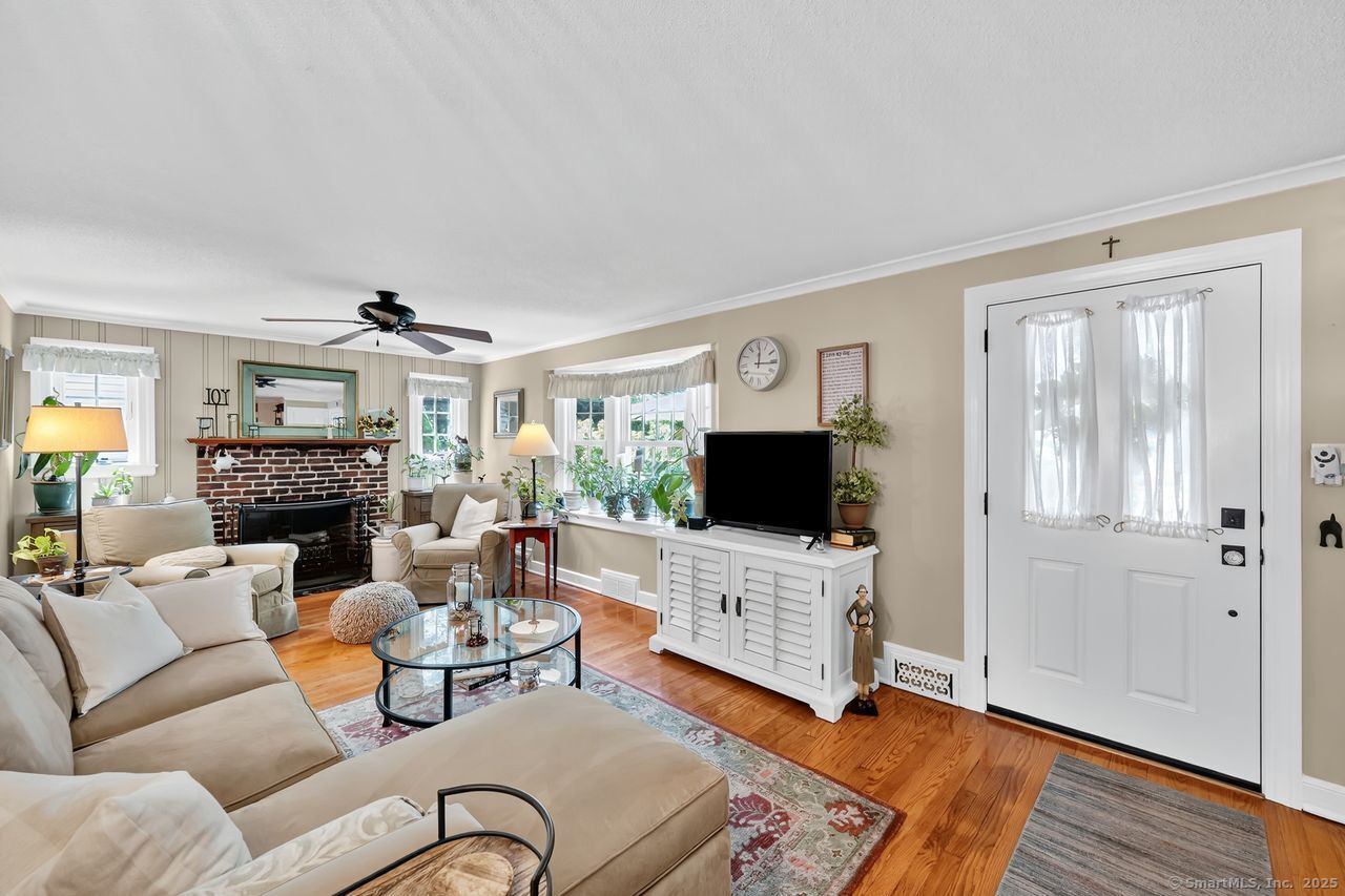 326 Ridgewood Road