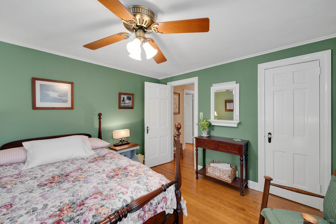 326 Ridgewood Road