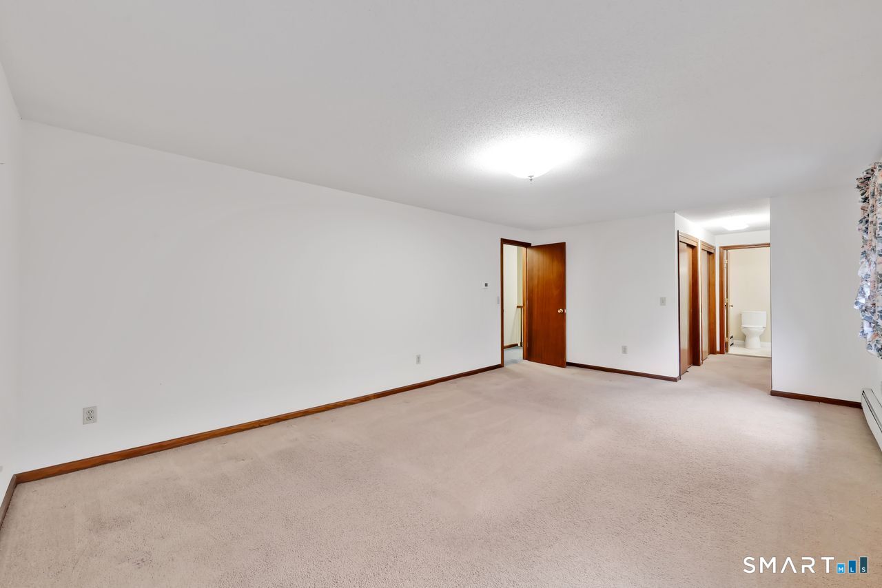 64 Garnet Lane