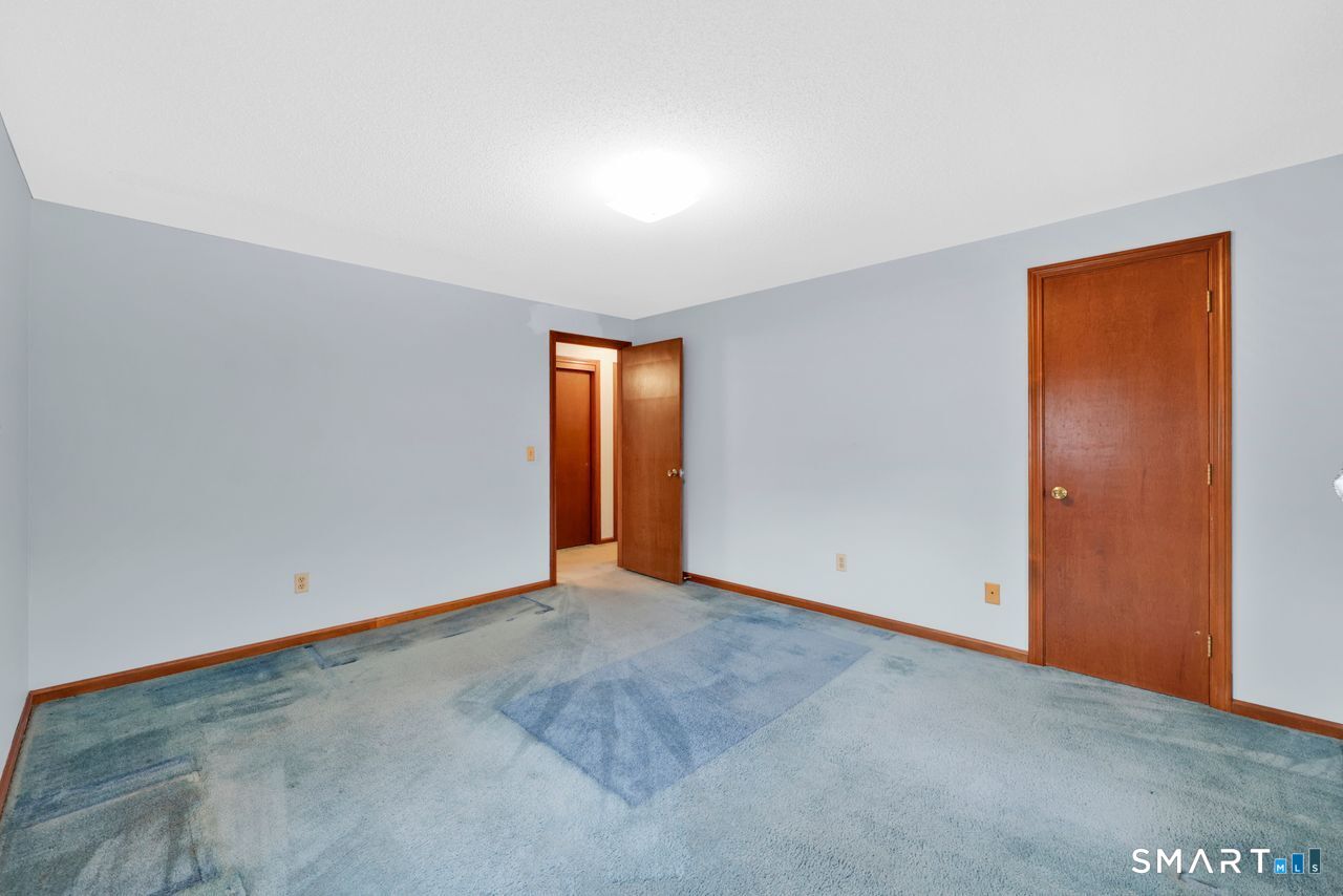 64 Garnet Lane