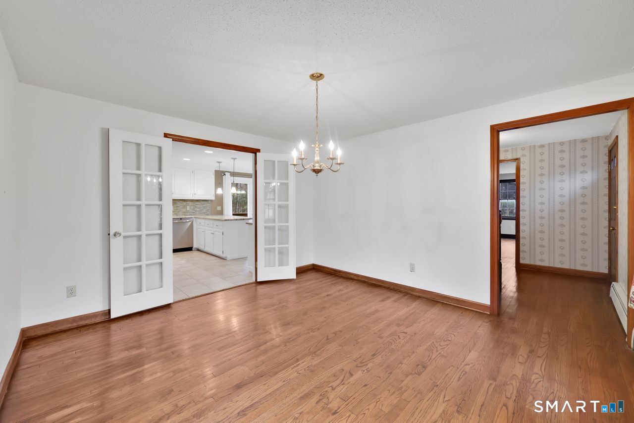 64 Garnet Lane