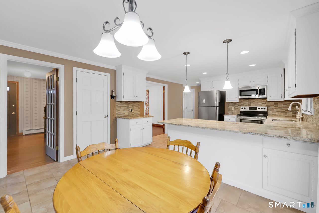 64 Garnet Lane
