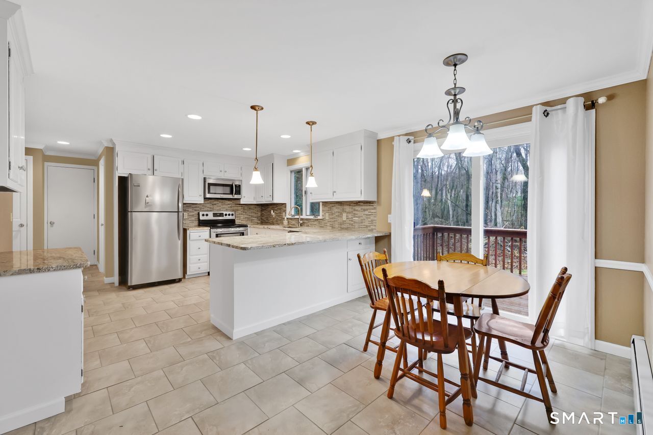 64 Garnet Lane