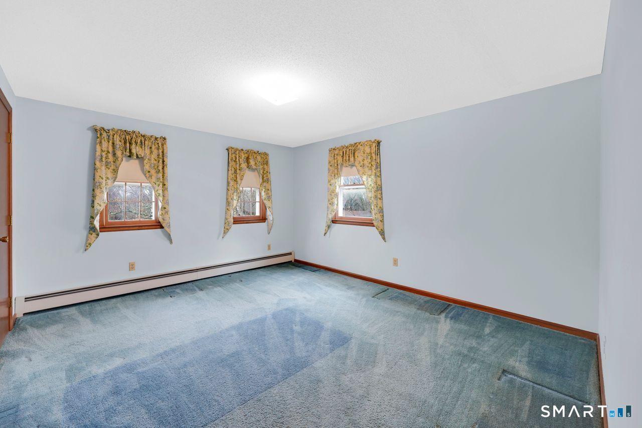 64 Garnet Lane