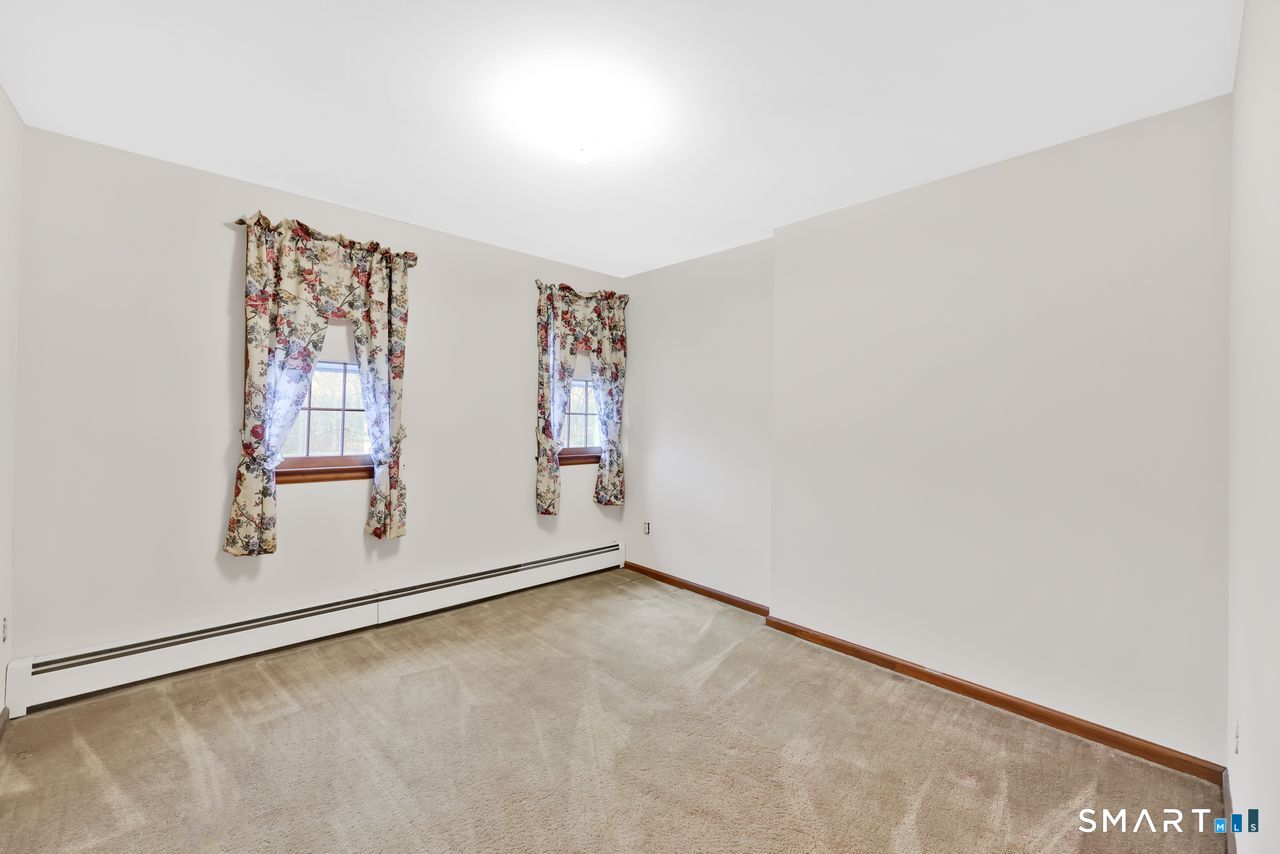 64 Garnet Lane
