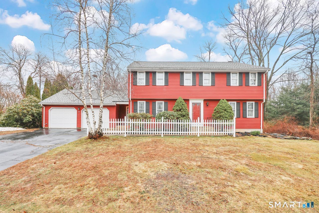 64 Garnet Lane