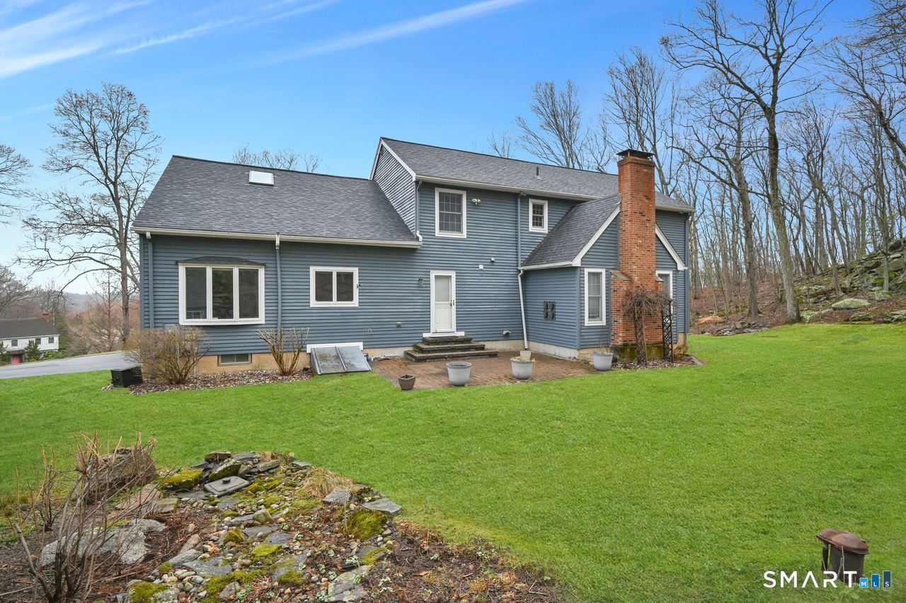 104 Old Farms Road