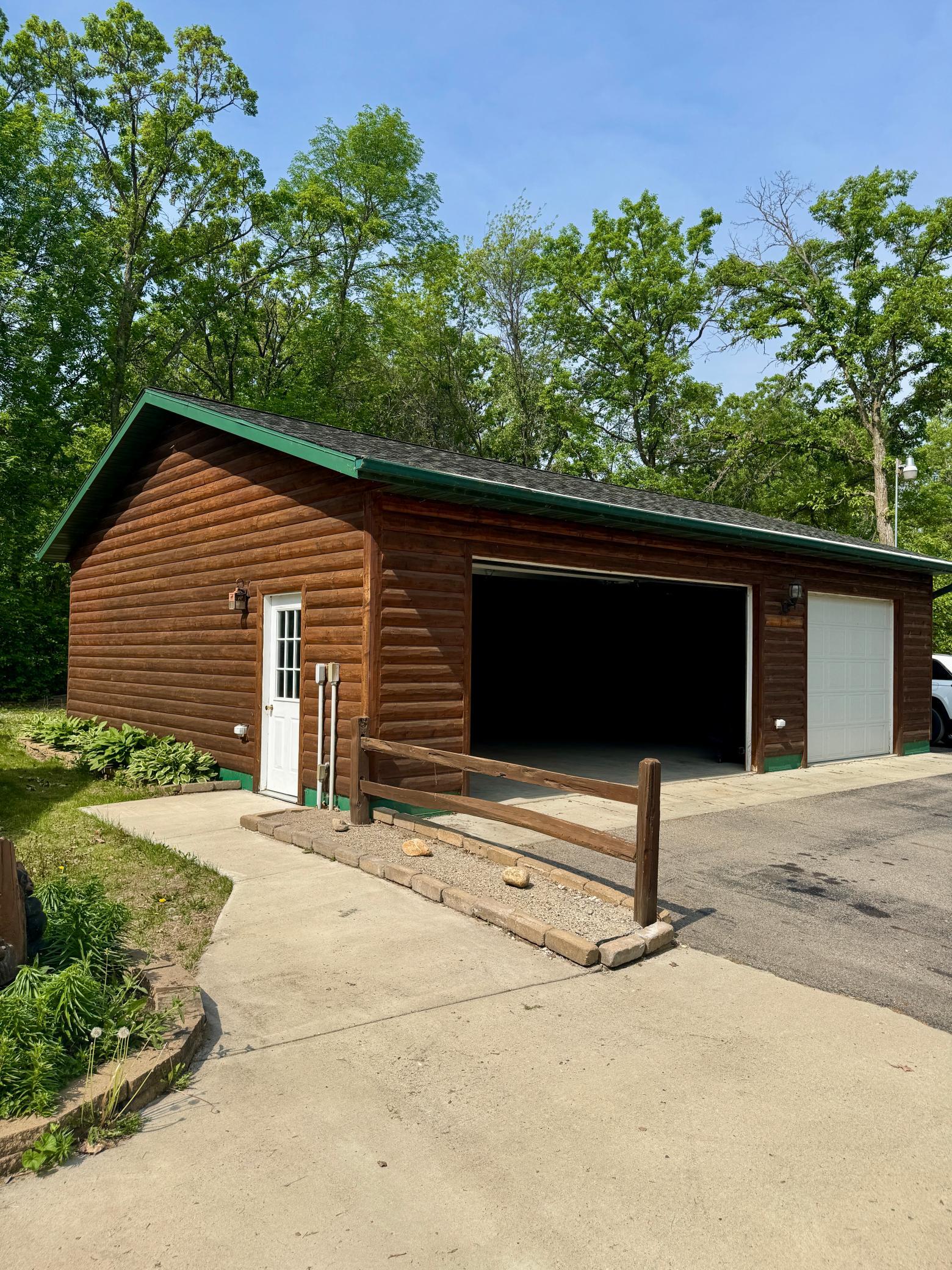 13608 Blue Heron Trail