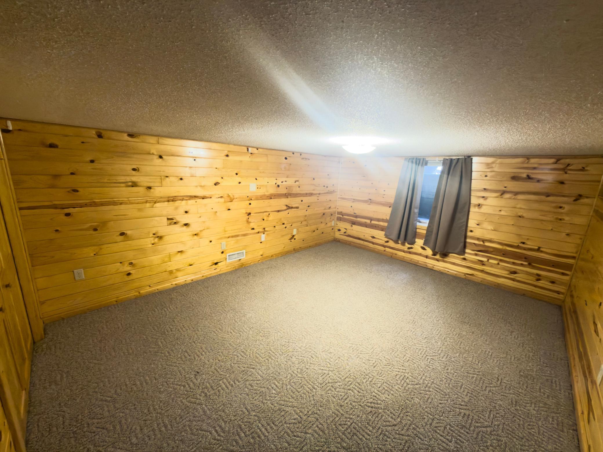 15169 Stocking Lake Road