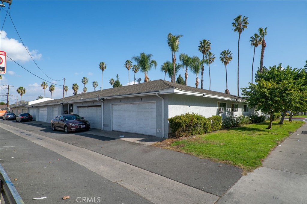 1193 S Belhaven Street